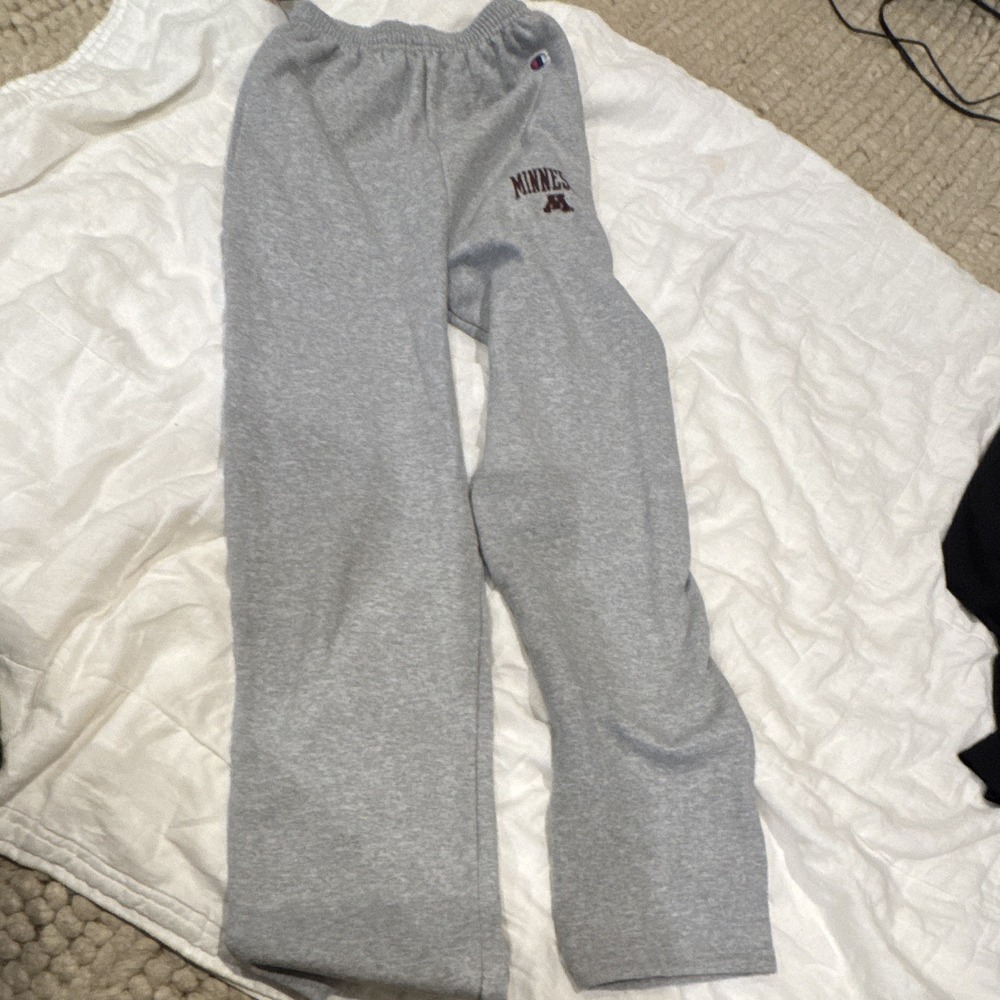 Champion Gray Fleece Sweatpants University of Minnesota Logo Men's Size S 30"